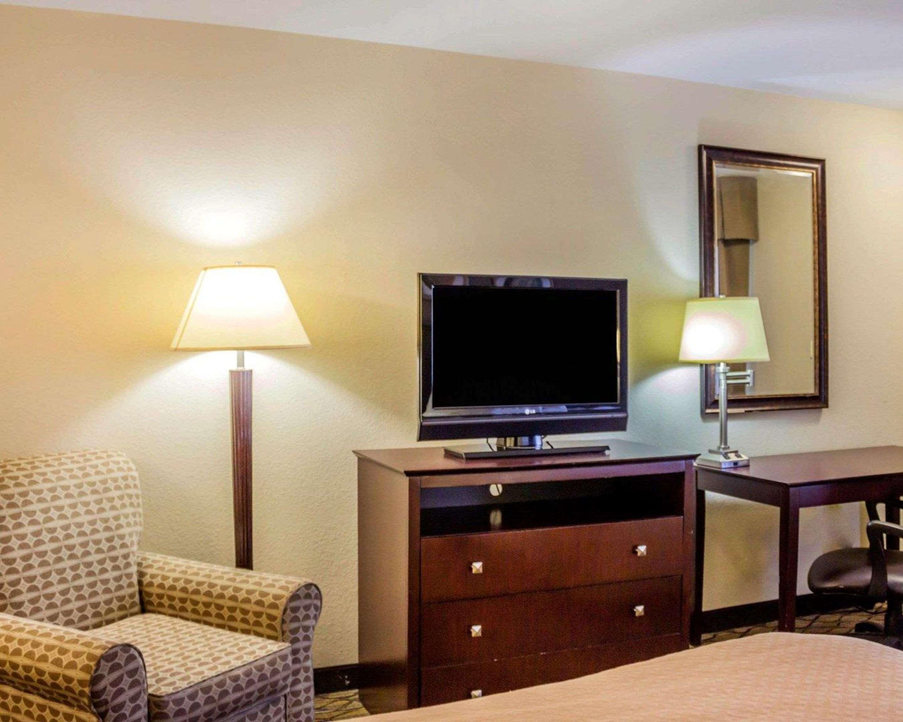 Quality Inn Waterbury Luaran gambar