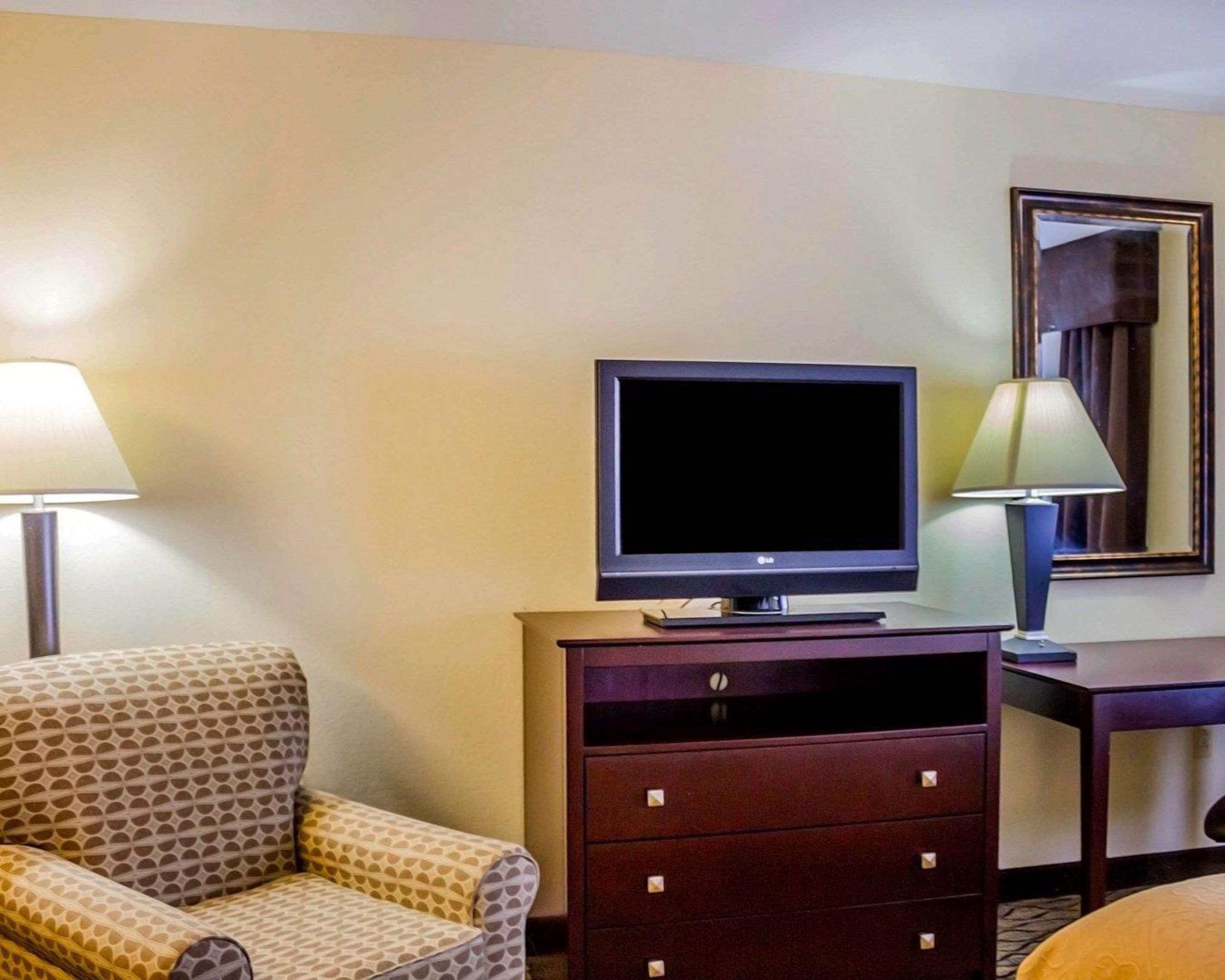 Quality Inn Waterbury Luaran gambar