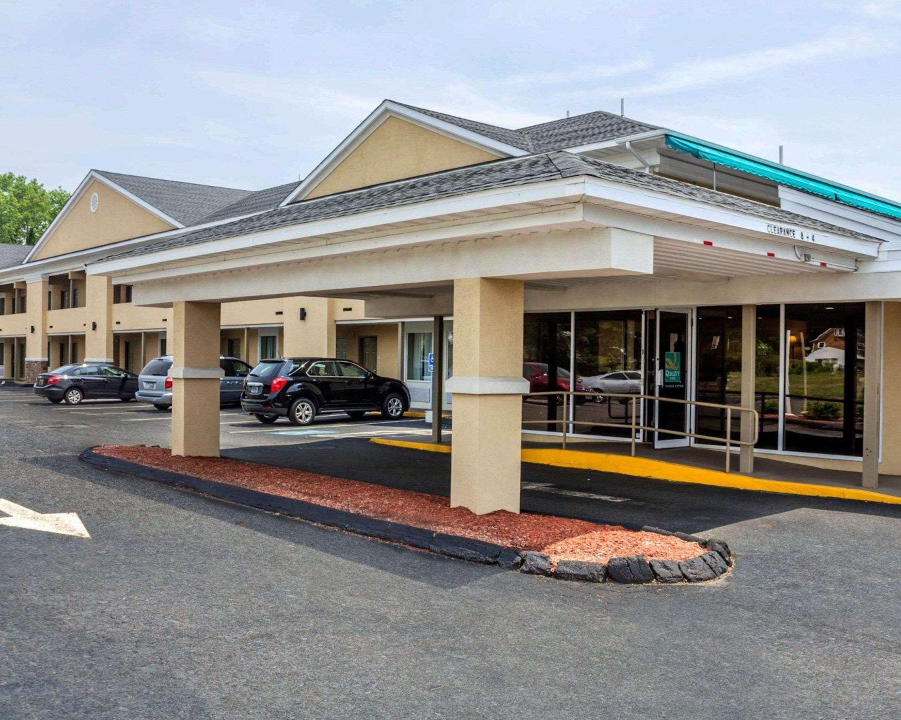 Quality Inn Waterbury Luaran gambar