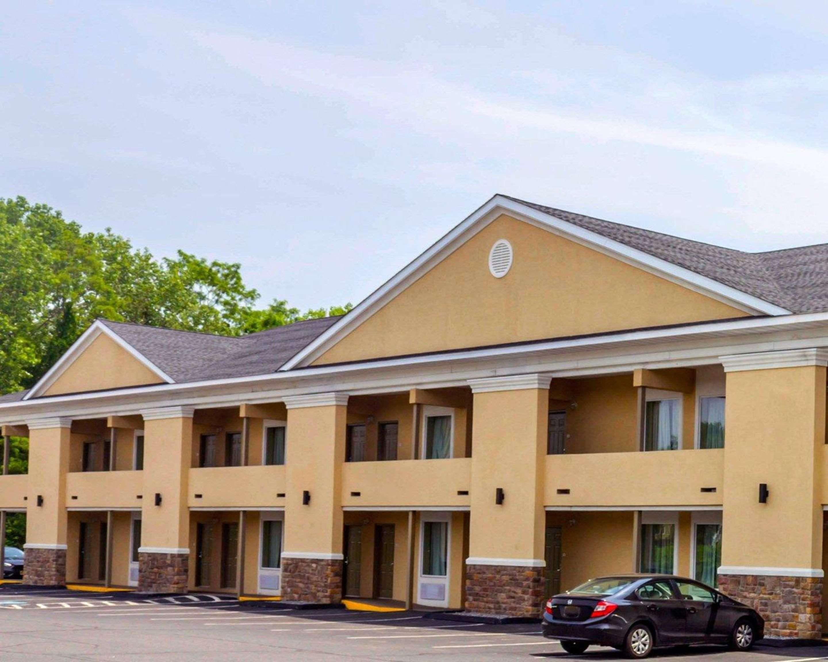 Quality Inn Waterbury Luaran gambar