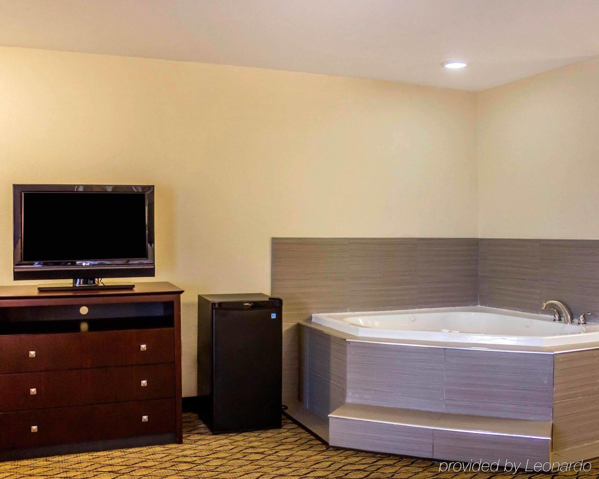 Quality Inn Waterbury Luaran gambar