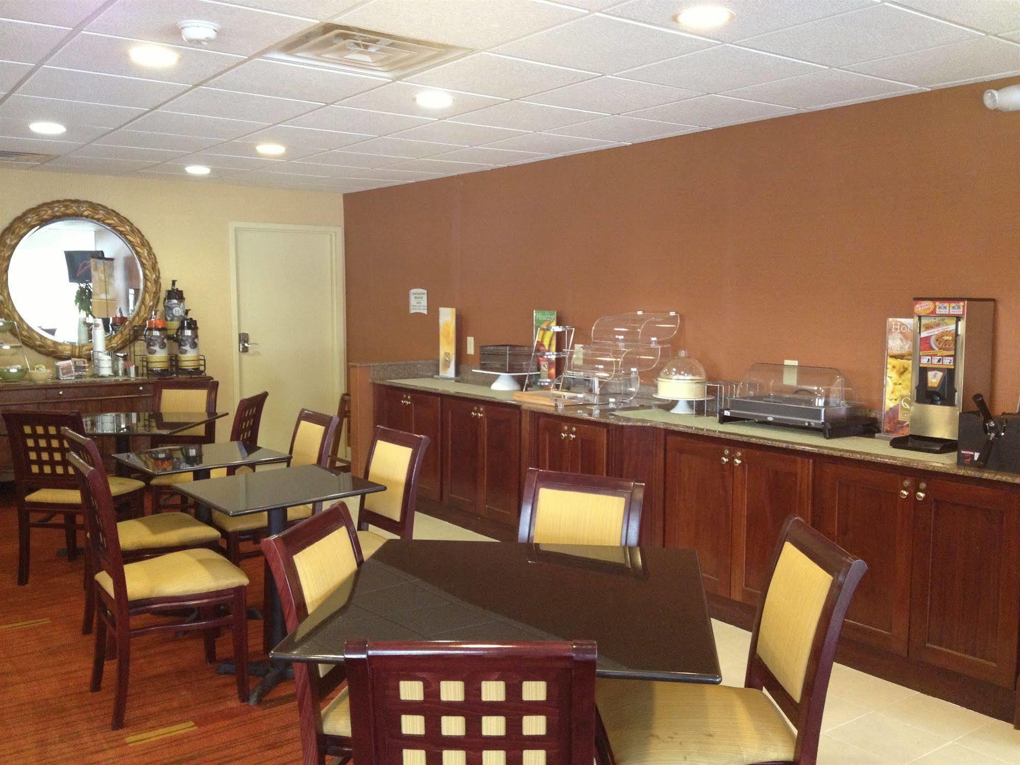 Quality Inn Waterbury Luaran gambar